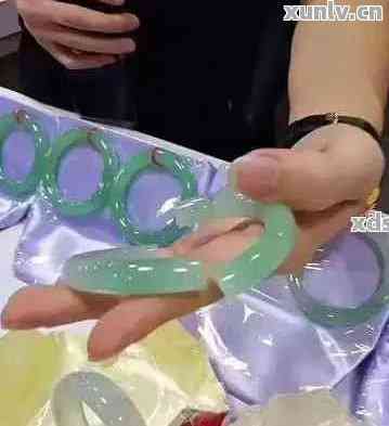 怎样买翡翠可以确保真货呢图片